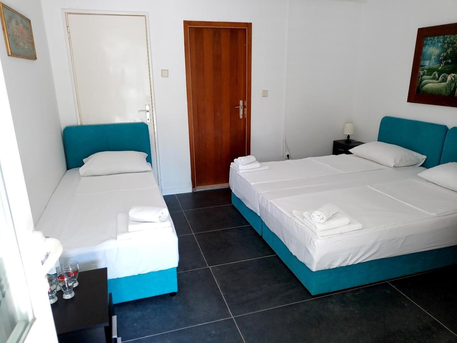 Guesthouse Gradina Loviste Bagian luar foto